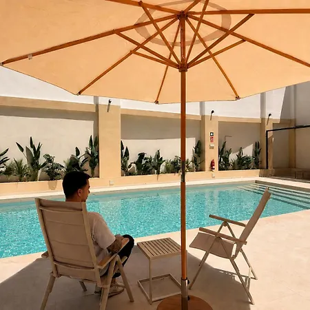 Maritime Coliving * Valencia