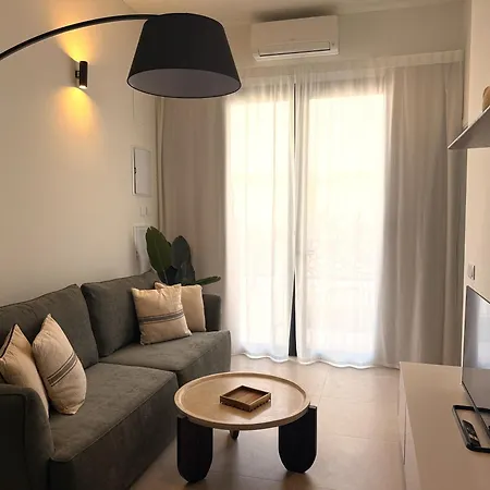 Maritime Coliving Apartment Valencia