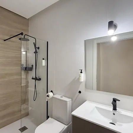 Maritime Coliving Apartment Valencia